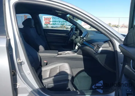 2019 Honda Accord Sport 2.0T from USA, damaged, VIN 1HGCV2F3XKA027300